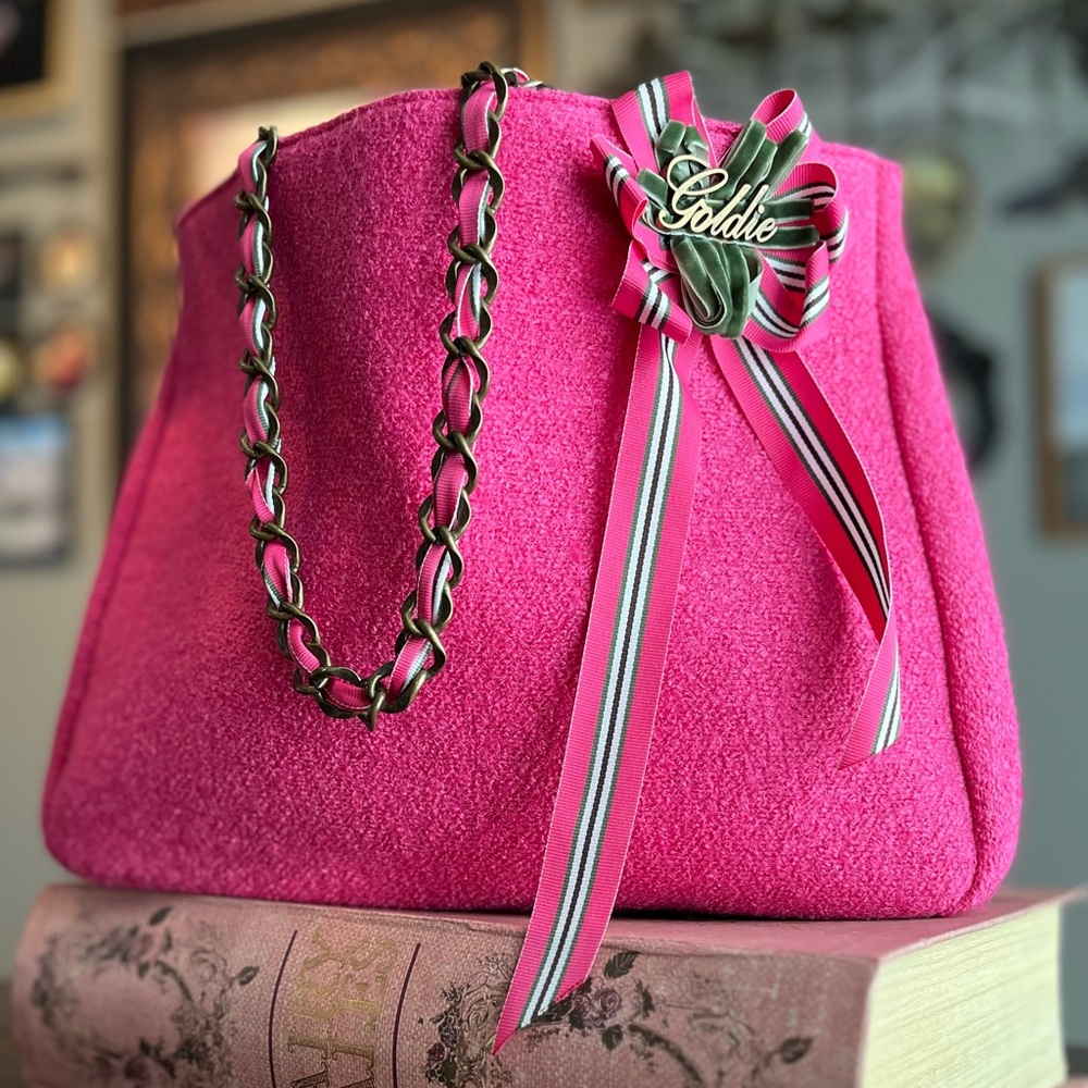 Limited Edition Hot Pink Goldie Bag by Bath & Body Works - Picture 12 of 16